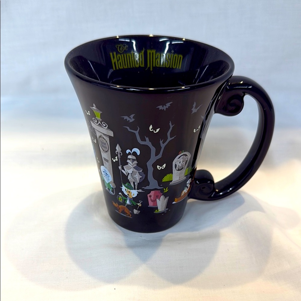 Haunted Mansion Black character mug